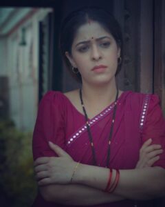 Garima Jain Instagram - Sanki pandey ki Ragini 
Raktanchal 2 out now on @mxplayer @gseamsak 
.
.
.
.
.
#garimajain #vikramkocchar #raginipandey #raktanchal #raktanchal2 #ashishvidyarthi #mahigill #mxplayer #mxplayerwebseries #mxplayeroriginals #vijaysingh #krantiprakashjha #wasimkhan #nikitendheer #karanpatel #himanshupatnaik #saundaryasharma #rolirai @npraikar @chandniso @vakilsharmachitra