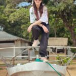 Garima Jain Instagram - The feeling of contentment… . . . . . #garimajain #adventuretravel #adventurelife #mountainlife #goan #shacks #hawaii #bandanastyle #bandana #sunglassesfashion #sneakers #sneakerhead #sneakersaddict #shoes #shoesaddict #oversized #goa #goadiaries #mountainscape #landscapephotography #landscape #boat #cruiselife #cruise #offshore #streetstyle #streetshopping Castle Rock Sigiriya