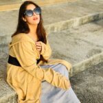 Garima Jain Instagram - Oversized cardigans and sunglasses are definitely a thing this year ! . . . . . . #garimajain #officialgarimajain #oversized #oversizedsunglasses #oversizedcardigan #oversizedhoodie #zara #zarawoman #fashion #style #parisfashionblogger #parisfashionweek #fashionweek #styleicon #indian #india #summercollection #lifestyleblogger #fashionblogger #thriftindia #thrift #thriftstorefinds #foodblogger #travelblogger #travel #sunglasses #cardigan #cardiganstyle #oversizedfashion #couturefashion Vrindavan Studios