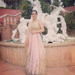 Garima Jain Instagram - Demour rose🌷 #ishqwalalove 💕 . . . . . Outfit : @anusoru @nidhikurda #garimajain #anusoru #rose #frenchrose #lavshines #landscapephotography #lavender #ghagra #lowbunhairstyle #messybun #bunhairstyles #pink #victoriasecrets #victoriapink #rajnieshduggall #alankapoor #cheshtabhagat #arjunaneja #nidhikurda #designerlehenga #designer #designerdresses #designersaree #marriagegoals #marriage #macrotrends #exploremore #exploreindia #visitindia