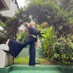 Garima Jain Instagram - Flexibility isn’t showing off how far your legs can stretch , it’s showing how far your preserverance can stretch even on a holiday . . . . . . #garimajain #citadel #ceylon #ceyloncinnamon #traveldiaries #travel #travelblogger #travelgram #travelindia #traveladdict #cinnamonhotels #lankanblogger #vlog #vlogger #vlogpost Cinnamon Citadel Kandy