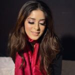 Garima Jain Instagram - शर्म हया और बोहोत कुछ ….. . . . . . . . . . . #garimajain #officialgarimajain #throwback #throwbackmemories #tuesday #transformationtuesday # India
