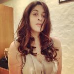 Garima Jain Instagram - There is something really sexy about my hair … I don’t know how to explain that ! It’s like my hair is romancing me ❤️#wildyoundandfree . . . . . . . . . . Outfit : @urbanic_official #garimajain #hairstyle #hairstyles #officialgarimajain #haircolor #balayage #haircut #hair #haircare #love #loveyourself #romance #romanceyourself #selfportrait #selfportraitphotography #selfportraits #urbanic #urbanicsquad #foreveryoung #live #life #uttrakhand #uttrakhandtourism #jimcorbett #nature #naturalhair Uttrakhand