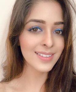 Garima Jain Instagram - 💙👄 #aboutlastnight 
.
.
.
.
.
#garimajain #officialgarimajain #nudelip #blueeyes #croptop #boots #bluedenim #brownhair #party #saturdaynight #ｓｕｎｄａｙｍｏｏｄ #dance #music #nightdrive #ootd #ootdfashion #contour #makeup #openhairstyle #blowdry #blowdryer #classywoman #woman #rashmikamandanna #aryankhan