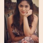 Garima Jain Instagram - My idea of a “ Perfect Date “ has been changing through at all stages of life but now I’d stick to sitting in mycomfortable cloths and being with a guy with whom I can be myself. . . . . . #garimajain #relationshipgoals #love #couplegoals #relationship #relationships #relationshipquotes #lovequotes #couple #couples #goals #instagood #quotes #instagram #boyfriend #follow #together #explorepage #explore #like #cute #marriage #happy #loveyou #truelove #life #kiss #girlfriend #photography #couplesgoals Jio World Garden