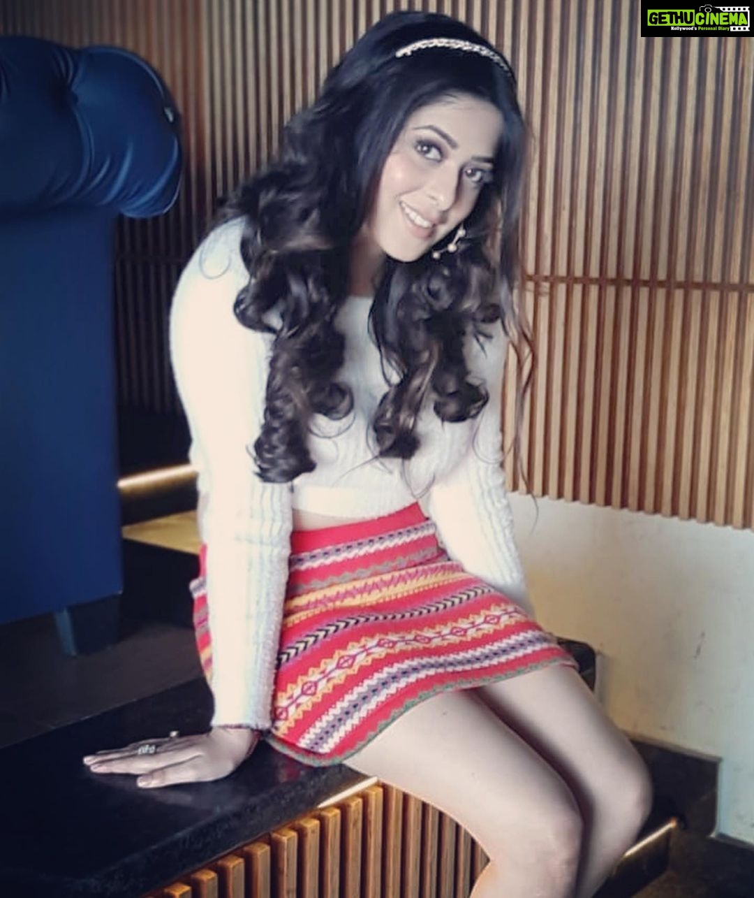 Garima Jain Instagram - Tell me your favourite Comment โคต๏ธ Thank you : @hindustantimes . . Hair : @nishhair ๐: @zara Skirt : street shopped in Manali ๐ : @stevemadden ๐: Mua : @glamup_by_farah Location : @bbx.lko Styled by : your truely ๐ธ: @deeplylucknow #garimajain #officialgarimajain #boomboxlucknow #barstockexchange #photography #photoshoot #shoot #trending #popularpic #popularoninstagram #explore #explorepage #uttarpradesh #hindustantimes #newsarticle #timesofindia #fashionmodel #model #actress #explorepage #foryoupage #featureme Mithaiwala
