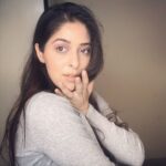 Garima Jain Instagram - 🤳 . . . . . #selfies #selfie #garimajain #officialgarimajain #chalbetaselfielelere #selflove #selfportrait #selfportraitphotography #selfpotraits #selfphotography #selfphotoshoot