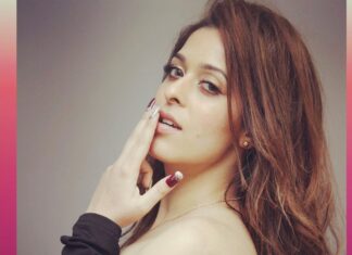 Garima Jain Instagram - I want to see a equal world cos equality should be in everything, not just in few things.... I want to see a world where a girl is not scrutinised for her cloths and in case u wanna judge them then pls open ur eyes towards boys when they wear low waist denims and shows off the inner garment brand .... I want to see a world where education is towards everything and not just towards bookish knowledge.... don’t teach the girls what to wear how to wear and when to wear ... educate and teach ur boys to behave themselve ... Equality in its true sense ... do u agree ? Come on let’s be fair ... . . . . . . . . . . . . . . . . . . . . . . #garimajain #officialgarimajain #actress #feminism #feminist #girlsvsboys #boysvsgirls #milanial #women #womenempowerment #womensupportingwomen #menwillbemen #equality #equalityforall #live #laugh #love #livelaughlove #model #hollywood #hollywoodactress #singer #popstar #hollywoodbollywood #viralbhayani #bollywood #bollywoodactress #india #indian #hollywoodstyle Makeup : @cashmakeupartistry Hollywood Sign
