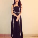 Garima Jain Instagram - I’d rather be real and accept than being fake and pretend .. I am genuinely “ Out of caption “…. . . . . . #garimajain #blackjumpsuit #jumpsuit #outofcaption #romper #blackromper #fashion #style #blackandwhite #blackandwhitephotography #portrait #portraitmode #model #jhalakdikhlajaa #jhalakdikhlajaa10 #jdj10 #colorstv #dancerealityshow #realityshow #lockupp #payalrohatgi #munawarfaruqui #anjaliarora #munjali #kanganaranaut #mxplayer #chotibachihokya #tigershroff #memesindia Mumbai - मुंबई