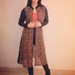Garima Jain Instagram - Daler paaji Ki aaj bohot yaad aa rahi hai ….. ho gai Teri balle balle ho jaegi balle . . . . . #garimajain #lookbook #dalermehndi #hogaiteriballeballe #sikh #google #knowledgepanel #actress #bollywood #photoshoot #pose #fashionblogger #indowestern #lockupp #lockuppgame #payalrohatgi #shivamsharma #boombaam #munawarfaruqui #kanganaranaut #anjaliarora #munjali #saishashinde #azmafallah