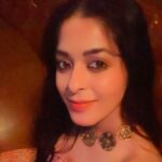 Garima Jain Instagram - Hello , after long….. Gulaabi aankhein , joh teri dekhi… sharabi yeh ♥️ ho gaya . . . . . #garimajain #officialgarimajain #pinkvenom #trend #trending #explore #explorepage #pink #pinkdress #victoriasecrets #queenelizabeth #victoriassecret #victoriasecretindia #priyankachopra #iphone14 #iphone14promax #appleevent Supreme Chambers, Veera Desai Road