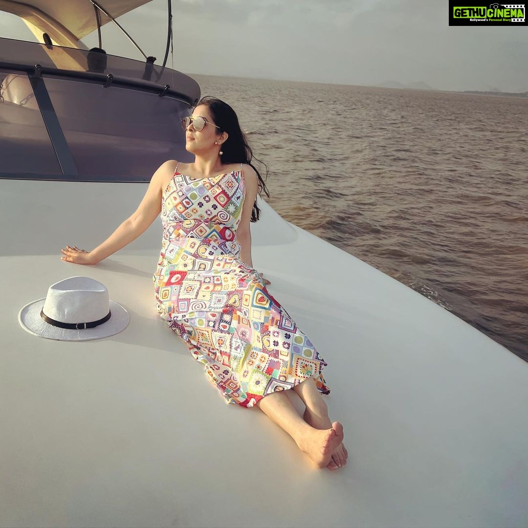 Garima Jain Instagram - Photo dump . . . . Watch : @titanwatchesindia @titanwatchesofficial 👗🧰 : @adderyfashionhouse 🧢🕶: @accessorizeindiaofficial . #garimajain #titanwatch #titanwatches #titanwatchesindia #titanwatchcollection #adderyfashionhouse #accessorizeindia #accessories #accessoriesoftheday #sunglasses #sunglassesfashion #sunshades #sunglasshut #yacht #yachtlife #sundowner #lockupp #lockuppgame #jhalakdikhlajaa #jdj #colorstv #bb16 #biggboss16 #biggboss #bb #altbalaji #mxplayer #ektakapoor #kanganaranaut #shesonfire