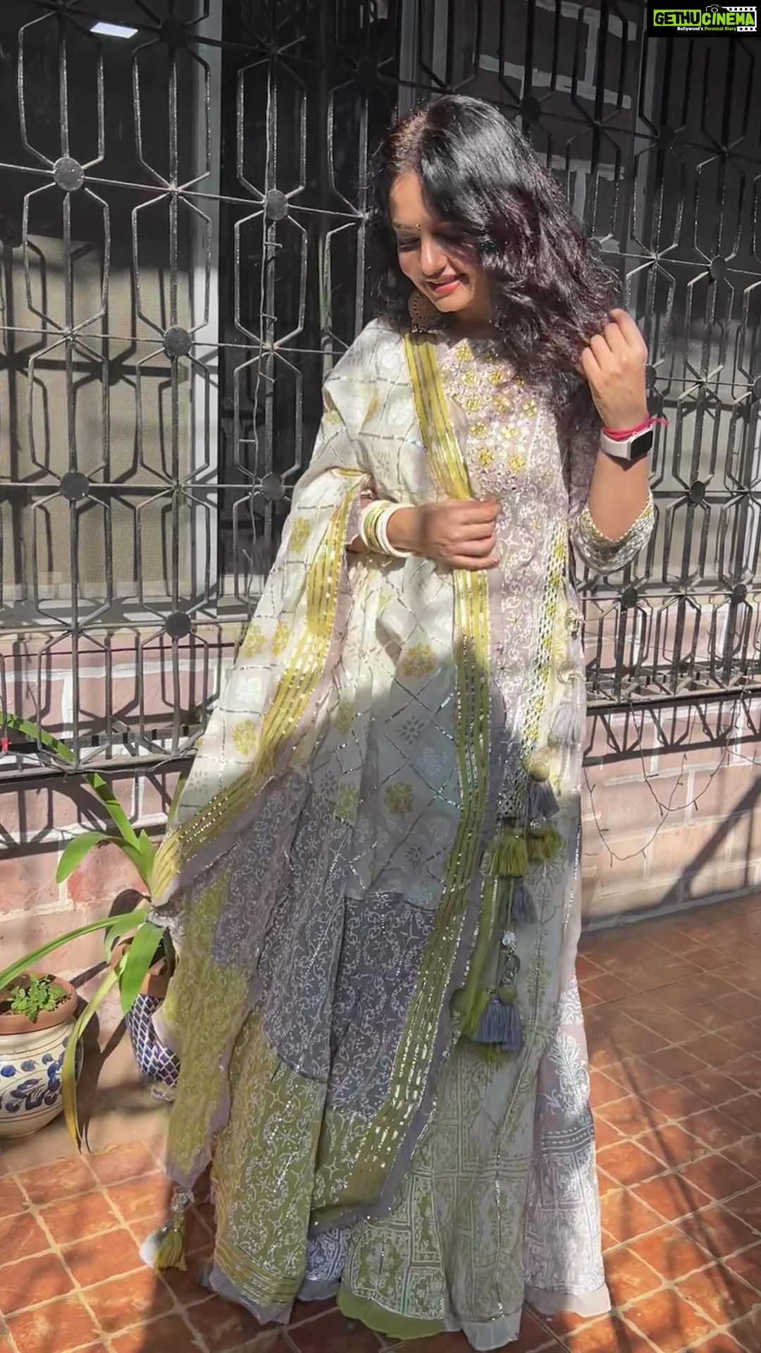 Giaa Manek - 8K Likes - Most Liked Instagram Photos