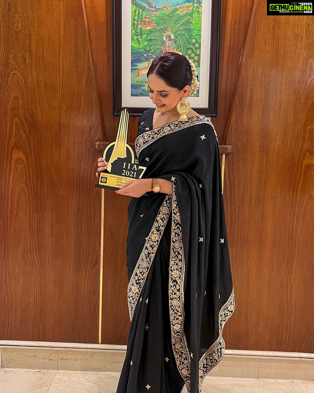 Giaa Manek - 30.1K Likes - Most Liked Instagram Photos