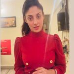 Gurleen Chopra Instagram – KI TUADE PERIODS NAHI A RAHE ? TUSI MEDICINE KHANDE HO FER AUNDE HAI ?