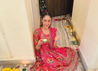 Gurleen Chopra Instagram - BANDI CHORR DIWAS DIYA LAKH LAKH VADHAIYA SARIYA NU 🪔🪔🪔🪔