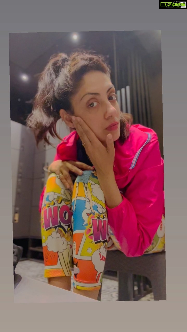 Gurleen Chopra Instagram - KI TUADI SKIN TE BAHUT WRINKLES PE GAYE A AGE TO PEHLA ? JOIN ME LIVE YOGA FOR WRINKLES FREE SKIN @counsellingwith.gc @drandhawa0069