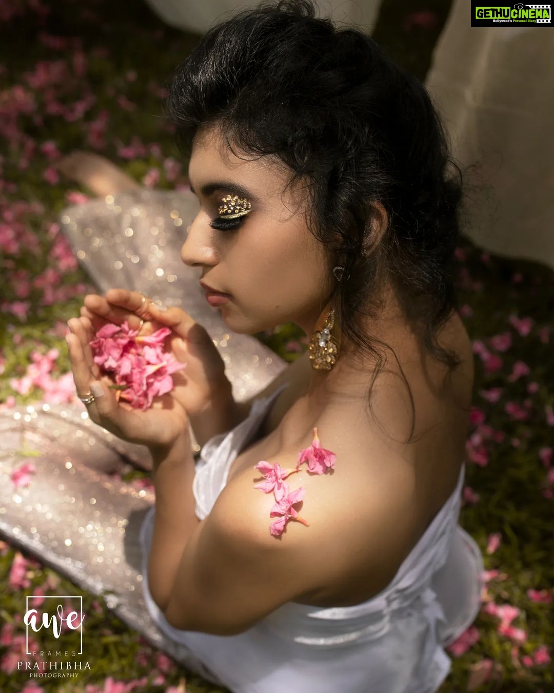 Harija Instagram - Just like the star she was the light of her own . Bold beyond beautiful Bright beyond glow !! She was “NIA” Onam special AN AWE FRAME - Proudly presents @harijaofficial Styling , Creative Direction & Photography - @the_girl_with_the_cam_ Visuals - @khiranramesh Costume -@jp_fashionhouse MUAH - @jay_bridalstudio 🔹🔹🔹🔹🔹🔹🔹🔹🔹🔹🔹🔹🔹🔹🔹🔹 🔹🔹🔹🔹🔹🔹🔹🔹🔹🔹🔹🔹🔹🔹🔹🔹 #aweframes #canonphotography #canon #babylove #babies #babyphotoshoot #love #babymodel #cutebaby #babyfashion #kids #babyphoto #instababy # family #newbornbaby #cute #kidsphotographer #babycute #photooftheday #photographer #motherhood #familygoals #familia