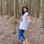 Harija Instagram - The ground was so slippery… wish I wore a shoe but anyways it doesn’t matter … dance in the nature with the nature😜🌲 …..