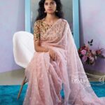 Harija Instagram - In love with this saree @6yarddrape Customized sarees @shyn_fascino @agi_gi #sarees #6yarddrape #sareesusa #sareesoverseas #sareescanada #sareesbanglore #sareeschenni #sareestyle #sareesofinstagram #sareesnewyork #sareestyling #sareeshyderabad #sareeshopping #sareesonline #customizedsarees #customisedsarees #sareesonlineshopping #sareesonlineindia #sareesonlinestore #harija