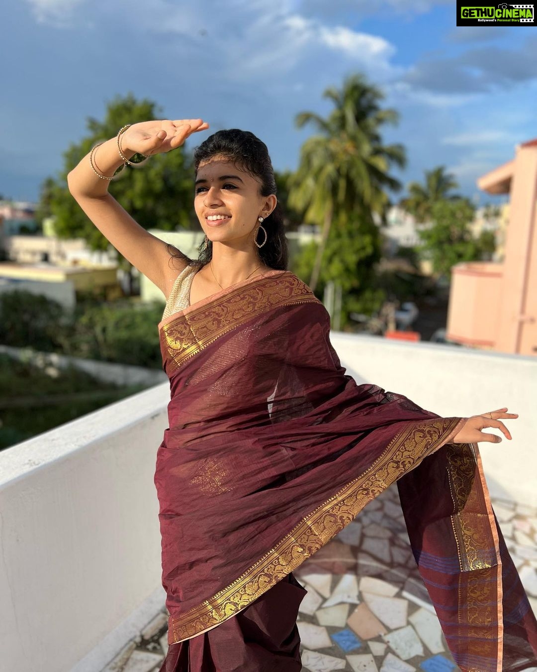 Harija Instagram - Paarvai😇 Pc- @amar_theinfinity_e #harija #new
