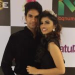 Harija Instagram - Happy anniversary 🎈... @amar_theinfinity_e how much v have changed over the years ... I could see our graph(mind frame) evolving everyday.... My crazy crazy husband u are an amazing person I have ever met...i Still remember one day when v wr friends I was thinking to myself ... The girl u marry will be the luckiest and all our friends will do agree on my statement😁....hehehe... Never knew I was the Lucky one🤯.... I had lost hope in marriage and finding the right person until things changed between us ... To more years together cheers 🥂 love you forever To be continued next year this day 🥰