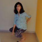 Harija Instagram - Nobody can forget their pregnancy journey... ESply the 3rd trimester wr... Bending down is the biggest task... Until ur husband arrives from work.....😂 @amar_theinfinity_e