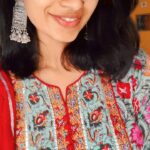 Harija Instagram - Desi girl♥️♥️♥️♥️ #newreels