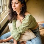 Harija Instagram - Siru thoduthalile chinna chinnathaai siragugal pookum Pc - @tarun_ramesh_photography #new #picture #love #patakpatak