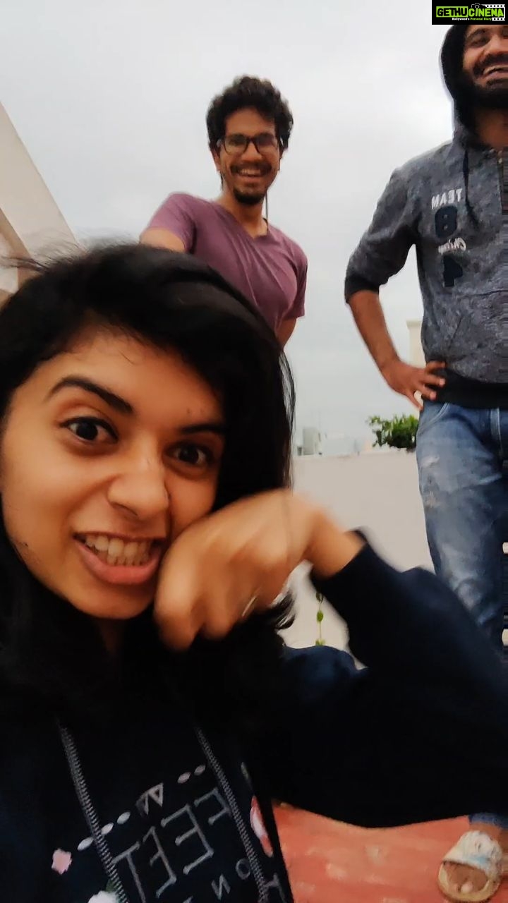 Harija - 80.9K Likes - Hahahhaa.... I just randomly did this..... The so called blooper...😂😂😂😂
Sutruvean🔫🔪🗡️💣🤯
@amar_theinfinity_e @charukesh_m
U guys r the best😍