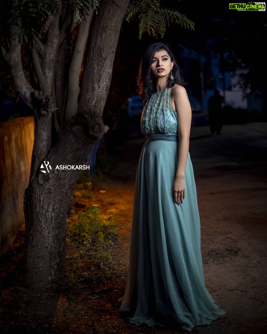 Harija Instagram - Pastel shades r ma favourite thing now .... One superb shoot with one amazing team❤️ Costume - @shyn_fascino @fascinodresses_by_shyn Mua - @shiny_mua Photography - @ashokarsh #photoshoot #harija #pastelshades #green