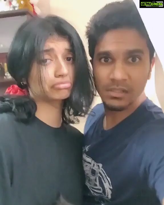 Harija Instagram - Hehehe... My god Revathi Ma'am is one of ma guru in Acting.... She just flows with her character... And I love her so much .... This movie and her acting.... And lal Ettan π... visual treat #harija #joshmeinaaja @officialjoshapp @joshapp.tamil