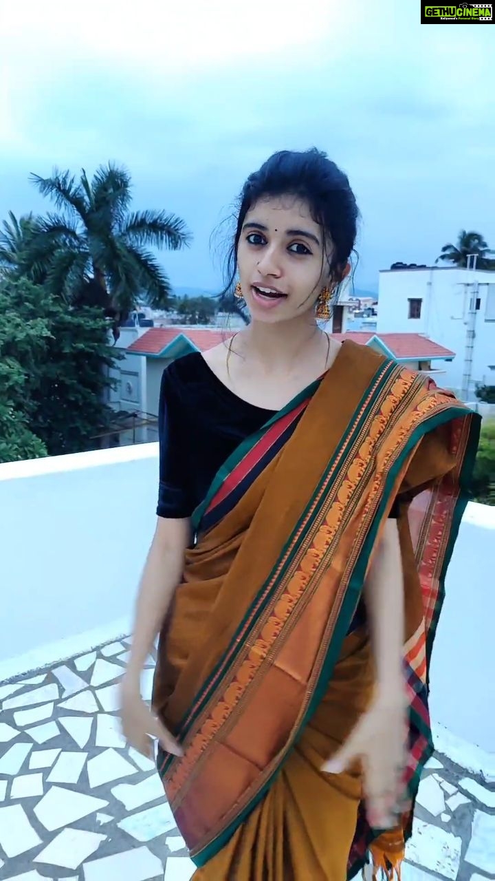 Harija - 224.8K Likes - Angum ingum engum Paarkum podhum Avan Poo mugam... @amar_theinfinity_e ... Nenjai Alli thooki kondu pogum un nyabagam....
It was fun shooting this... Hehehe...
#newreels