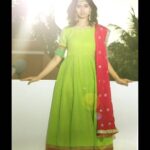 Harija Instagram – Natural light 😍 is the best

Costume – @shraddhaa_trends beautiful green maxi😍
Pc – @adarsh_vishnu_official 

#greendress