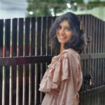 Harija Instagram - Feeding dress is very important when I travel .. and when I get dresses that look amazing 😻 eeeee... Happy mee.... Check out @feeding_kurti_ for some amazing collections❤️ .... Pc - @amar_theinfinity_e Costume - @feeding_kurti_ Muse - me😘 #feedingdress