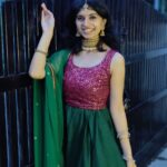 Harija Instagram - Purple green combo is becoming ma favourite thing now.... It's lovely to dress up once in a while esply for festivals... Pc - @amar_theinfinity_e 😘 #harija #festivedress