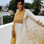 Harija Instagram – It’s onam …. Appo I gotta wear ma favourite dress na … Yes .. ma favourite onam kasavu chudithar ❤️

Costume – @_nakstyle_ loving it❤️😘

Vc – @amar_theinfinity_e 😘

#onam2021 #harija