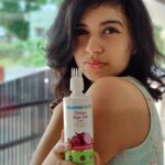 Harija Instagram - #Collab My super healthy hair thanks me for using Mamaearth Onion Hair Oil. #getstyledwithamazon @amazonfashionin