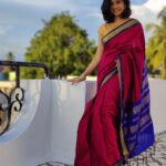 Harija Instagram - Isn't the saree very beautiful.... Kaithari nesavu sarees are the best and my favourite too ... @kaithari_nesavu_sarees they have some amazing COLLECTIONS and u gotta check them out ... Let's support our handloom weavers... @kaithari_nesavu_sarees @amar_theinfinity_e thank u fr these pictures 😘📸 Note - it's not a paid promotionq