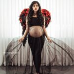 Harija Instagram - I Carry u in my Womb and my Mind🍁 This is one of my childhood fantasies.... vampires, werewolf and witches❤️ aren't they cool... To have their powers and do good for people..... Evil is not bad until the powers r been used fr bad purposes😘wanted my bump shoot to be special .. so I recreated this ❤️ Thank u for my lovable team Costume - @shyn_fascino @fascinodresses_by_shyn Photography - @weddingtales_prabu Mua- @shiny_mua #bump #photoshoot