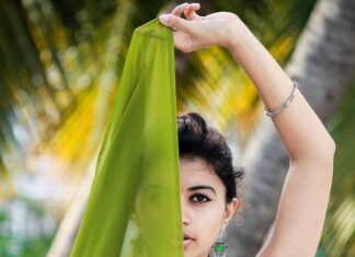 Harija Instagram - Don't fade away ... When u can Find a Way💚❤️ Pc - @tarun_ramesh_photography