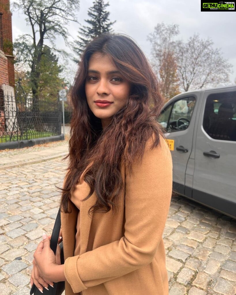 Hebah Patel Instagram - Only Poland content for the time being! 🇵🇱