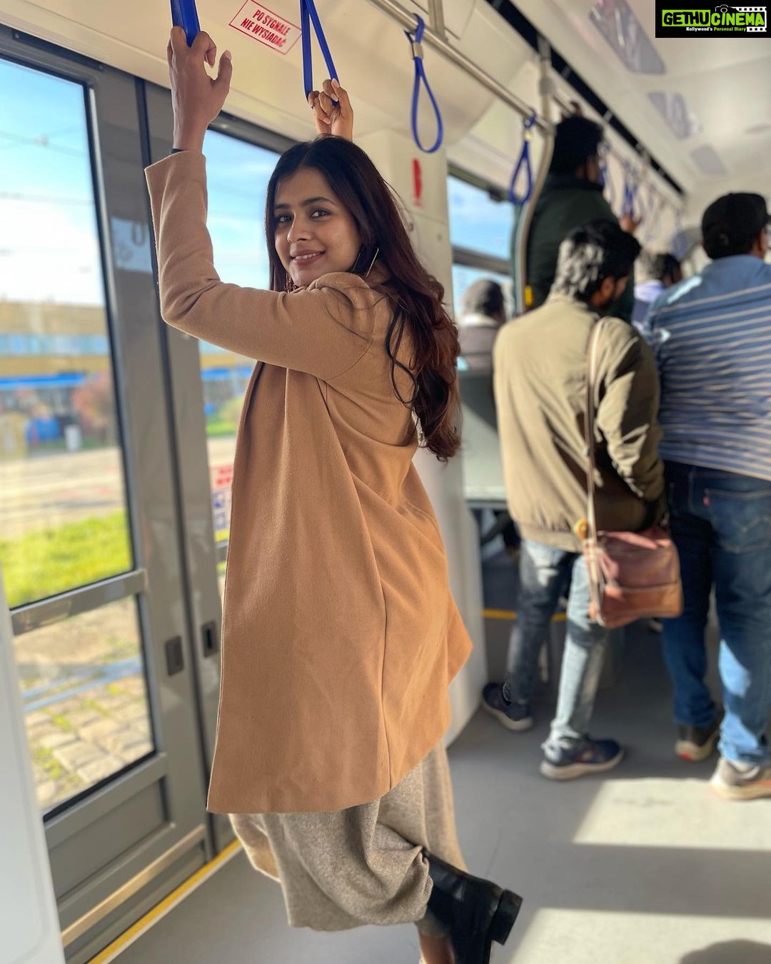 Hebah Patel Instagram - Catching trams! Not feelings! ( horrible caption) 🍂