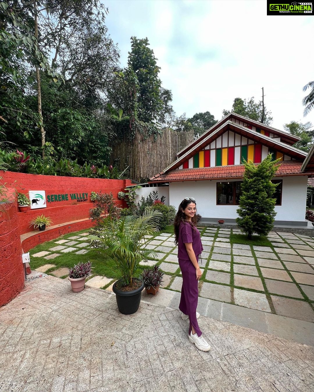 Helly Shah Instagram - Photodump coz why not 🙂🫶🏻 From our beautiful stay at the @stayvista_official ❤️ @serene_valley_resort ☀️ Thank you for the wonderful hospitality and experience ✨🌟❤️ #wayanad #kerala #ScriptYourStay