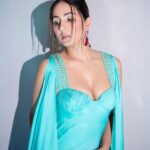 Hina Khan Instagram – She’s soul sexy, she shines different..