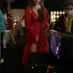 Huma Qureshi Instagram – This is how I rehearsed for the #YehEkZindagi song for #MonicaOMyDarling with the bottle flip @vasanbala @swapsagram @vijayganguly @vidhi_mystery Film out on November 11 on @netflix_in #bottleflipchallenge