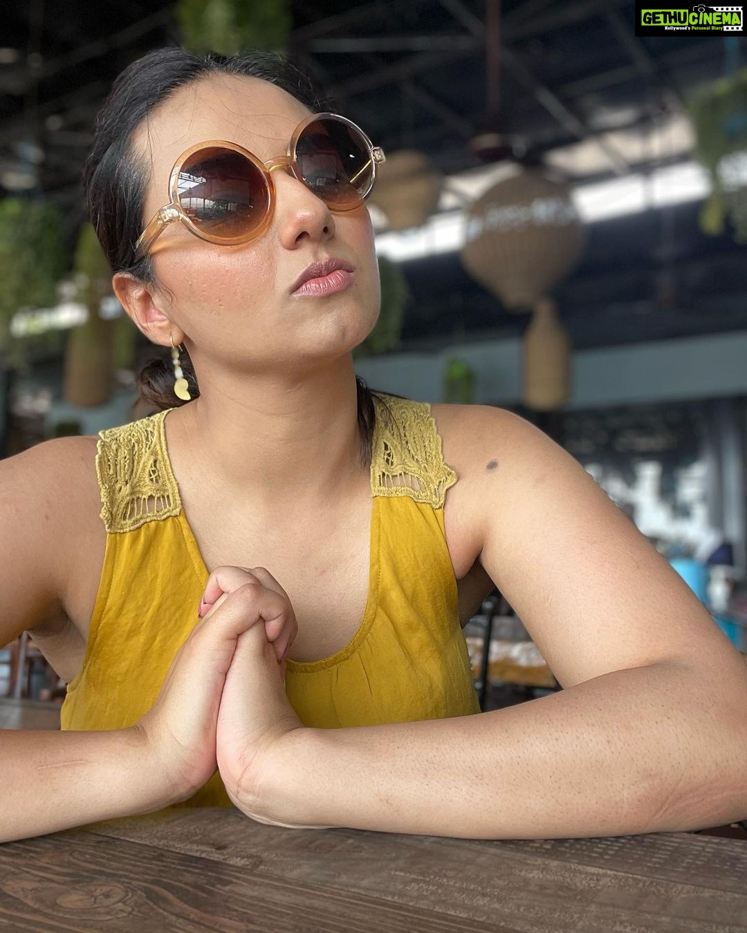 Isha Chawla - 11.8K Likes - Just a Casual weekday after noon with @ikeda.kayokai ♥️
.
.
.
#dosti #dostiyari #eshachawla #fromwhereweleft #gratitude #eternalbonds #nofilters #nofilter