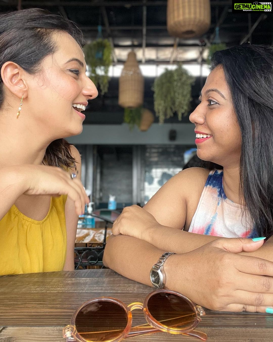Isha Chawla - 11.8K Likes - Just a Casual weekday after noon with @ikeda.kayokai ♥️
.
.
.
#dosti #dostiyari #eshachawla #fromwhereweleft #gratitude #eternalbonds #nofilters #nofilter