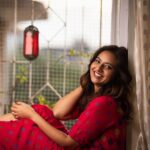 Isha Chawla Instagram – It takes NOTHING to be happy . 
NOTHING.

P.C – @karteeksivagouni 
.
.
.
#eshachawla #pink #tollywood #magichour #happiness #love #gratitude