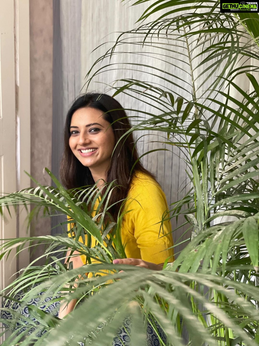 Isha Chawla - 12.1K Likes - My definition of a beautiful day .💚
.
.
.
.
#eshachawla #green #eshachawlareels #sunday #greenwarrior
